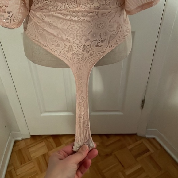 BCBG Maxazria Beats Flutter Sleeve Lace-Up Front Lace Bodysuit - Picture 12 of 16